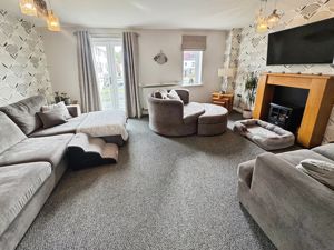 Photo 10- click for photo gallery